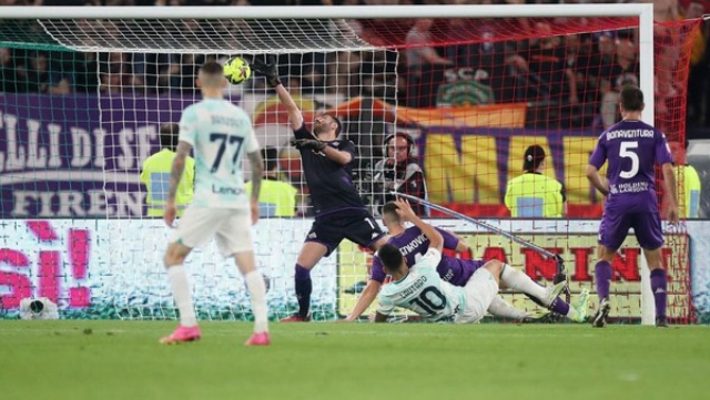 Inter Milan Juara Coppa Italia Usai Kalahkan Fiorentina 2-1 di Final