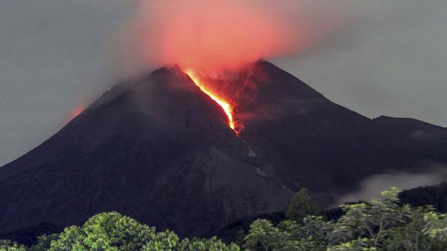 Erupsi Gunung Merapi di Sumbar Sudah Tewaskan 11 Orang