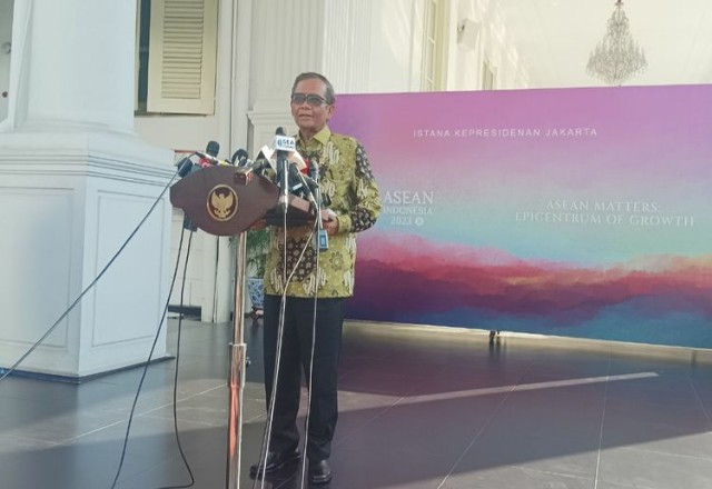 Pemerintah Perpanjang Masa Jabatan Firli dkk di KPK, Mahfud Ungkap Alasannya