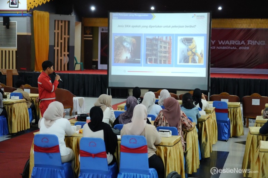 Pertamina Patra Niaga Refinery Unit Dumai Latih Warga Ring I Keselamatan Kerja