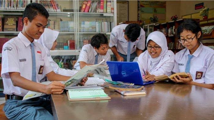 Jurusan IPA, IPS, dan Bahasa di Jenjang SMA Resmi Dihapus, Begini Respons Pakar Unair