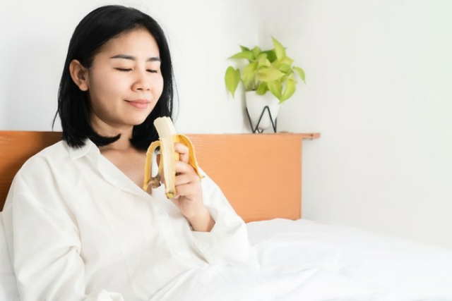 Ada Efek Buruk, Sebelum Tidur Hindari Makan Pisang