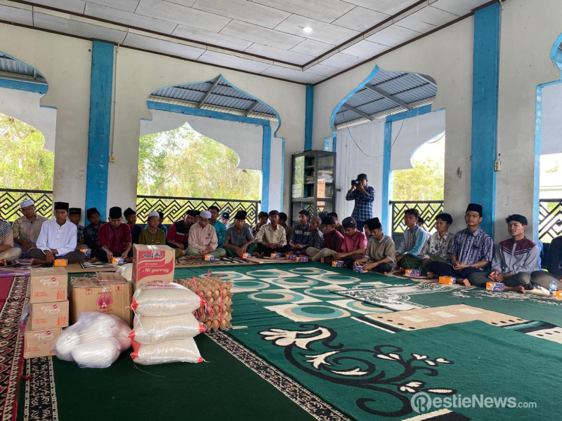 PT KPI Kilang Dumai  Jalin Kasih dengan  Anak Panti Asuhan