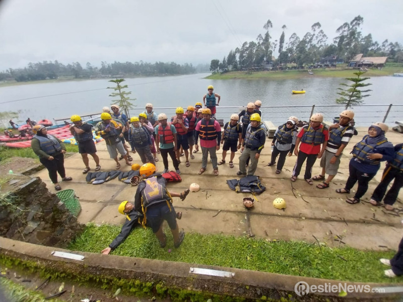 Bertabur Hadiah dan Prestasi,KPI RU II Dumai Tutup Akhir Tahun dengan Gathering Jurnalis