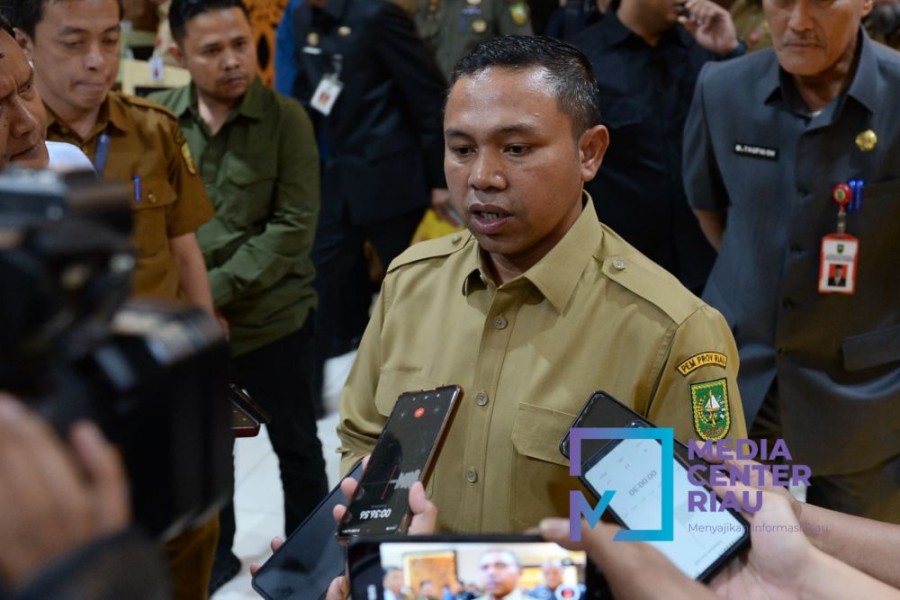 Hindari Beban Orang Tua, Gubernur Riau Imbau Sekolah Tidak Gelar Perpisahan Mewah