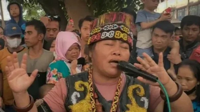 Viral karena Pengobatan Alternatifnya, Siapa Sosok Ida Dayak?