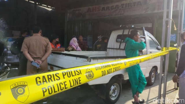 Geger, Mayat Dimutilasi 4 Bagian Ditemukan di Depot Air Isi Ulang