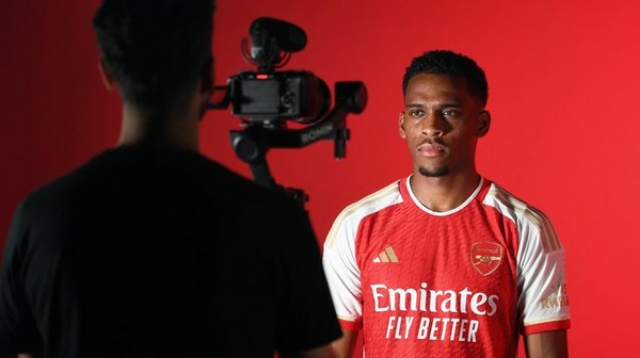 Mimpi Jurrien Timber Diwujudkan Arsenal