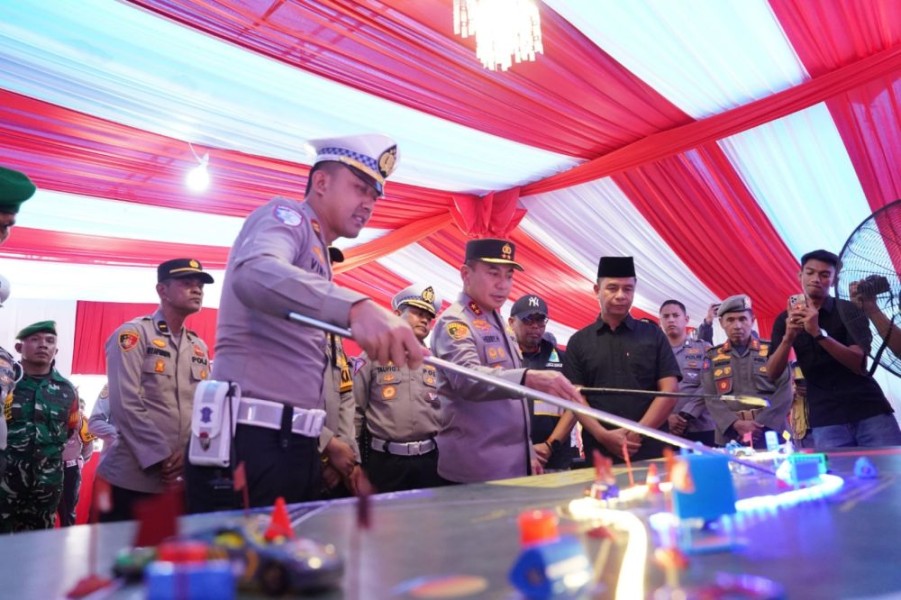 Polda Riau dan BPJN Siapkan Alat Berat Antisipasi Longsor di Jalur Mudik Riau Sumbar