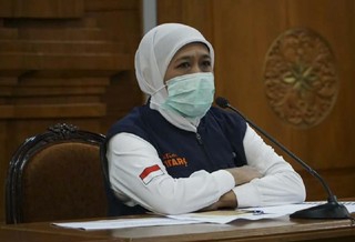 Disebut Tak Berani, Khofifah Tolak Ajakan NasDem Jadi Cawapres Anies