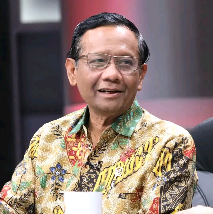 Mahfud Bertemu Jokowi Sampaikan Permintaan Maaf