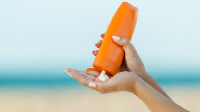 Pilih Sunblock atau Sunscreen untuk Suhu Panas di Indonesia? Ini Bedanya