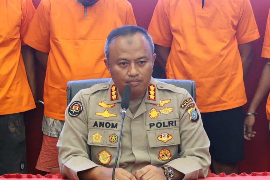 Polda Riau Ungkap Motif Pengeroyokan di Depan Mapolsek Bukitraya