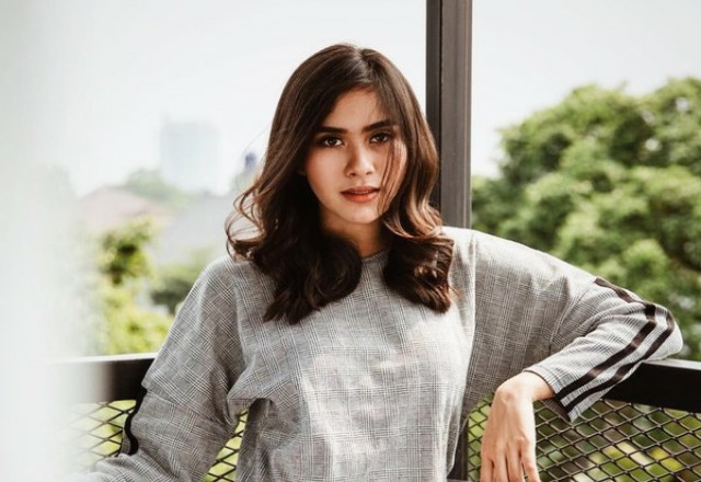 Ini yang Dilakukan Syahnaz di Instagram Usai Dituding Selingkuh dengan Suami Orang