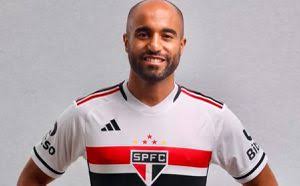 Para Pemain yang Tinggalkan Tottenham Rengkuh Trofi Juara, Terbaru ada Lucas Moura