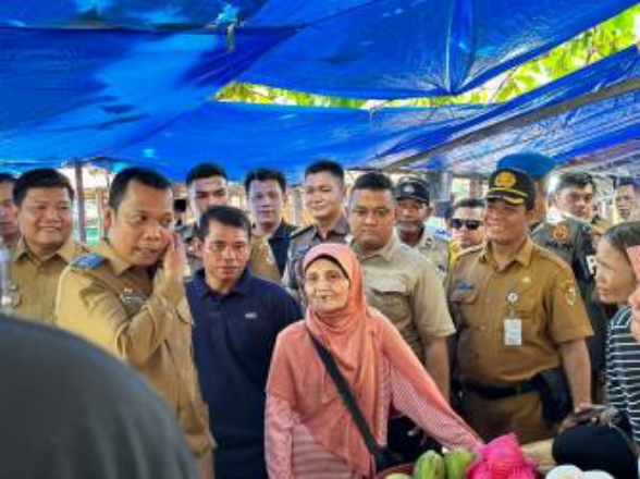 Pedagang Pasar Palapa Curhat ke Pj Walikota, Pasar Kaget Bikin Sepi