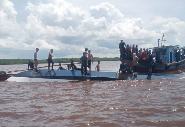 Speedboat Tenggelam di Perairan Inhil, 12 Orang Tewas