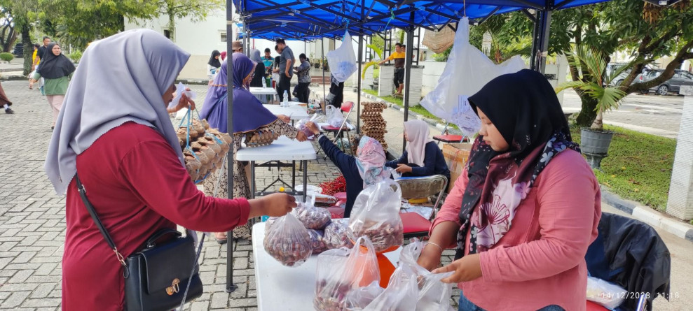 DKP Kota Pekanbaru Gelar GPM di Jalan Rambutan