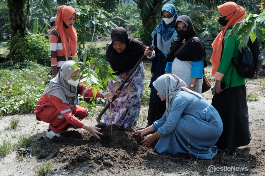 PT KPI Unit Dumai Sukses Kembangkan Program Kampung Iklim