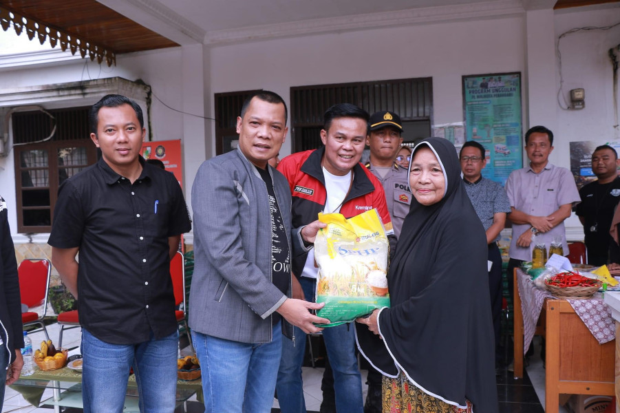 Pj Wali Kota Pekanbaru Muflihun Tinjau Pasar Murah Di Kulim