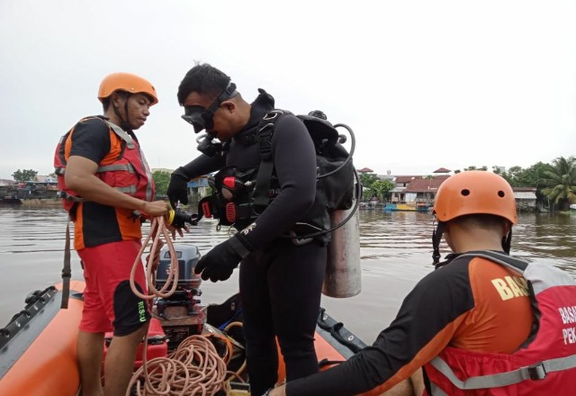 Dua Bocah Hanyut di Sungai Siak, Tim SAR Masih Lakukan Pencarian