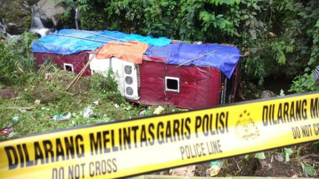 KNKT Ungkap Penyebab Bus Masuk Jurang Bukan karena Anak Kecil Lepas Rem Tangan